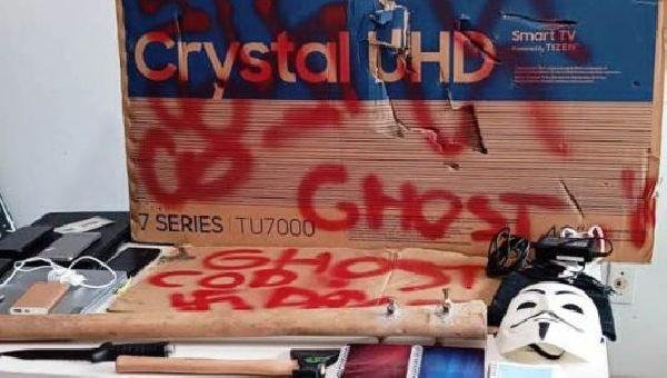 ILHÉUS: COM REFERÊNCIAS NAZISTAS, JOVEM DE 18 ANOS PLANEJAVA ATAQUE CONTRA OS PAIS E INTEGRANTES DE IGREJA 
