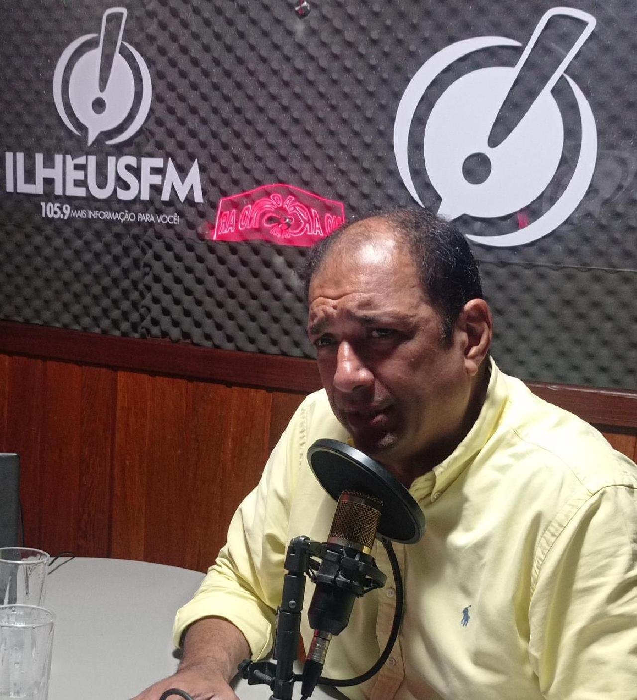 "QUEM VAI RECUPERAR OS BURACOS DA EMBASA VAI SER O MUNICÍPIO" APONTA PREFEITO MÁRIO "QUEM VAI RECUPERAR OS BURACOS DA EMBASA VAI SER O MUNICÍPIO" APONTA PREFEITO MÁRIO