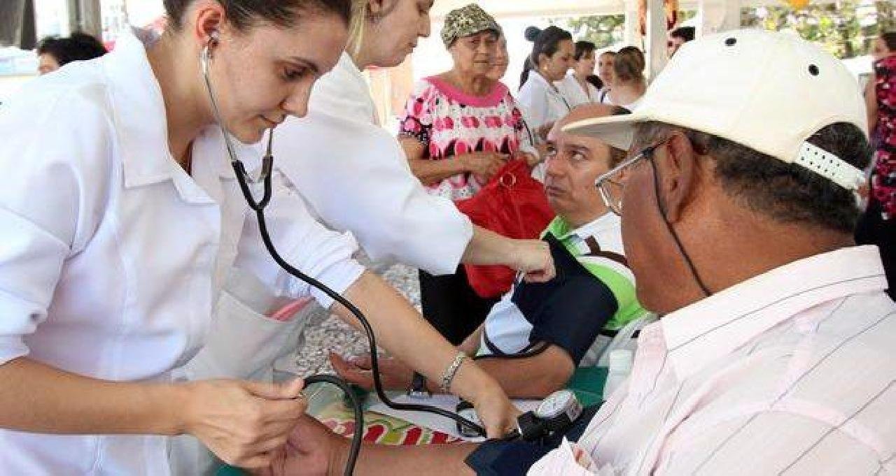 DISTRITO DE CASTELO NOVO RECEBE MUTIRÃO NESTE SÁBADO (15) DISTRITO DE CASTELO NOVO RECEBE MUTIRÃO NESTE SÁBADO (15)