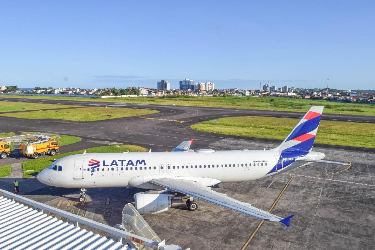 AEROPORTOS DE PORTO SEGURO E ILHÉUS TERÃO OFERTAS DE VOOS EXTRAS NA ALTA TEMPORADA DE VERÃO AEROPORTOS DE PORTO SEGURO E ILHÉUS TERÃO OFERTAS DE VOOS EXTRAS NA ALTA TEMPORADA DE VERÃO