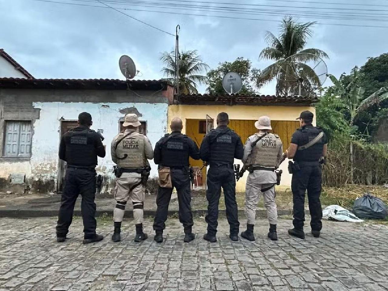 OPERAÇÃO SALITRE: JUSTIÇA BLOQUEIA R$ 15 MILHÕES LIGADOS A ORGANIZAÇÃO CRIMINOSA QUE ATUA NO SUL DA BAHIA E POLÍCIA LOCALIZA LIDERANÇA DE FACÇÃO EM CANAVIEIRAS