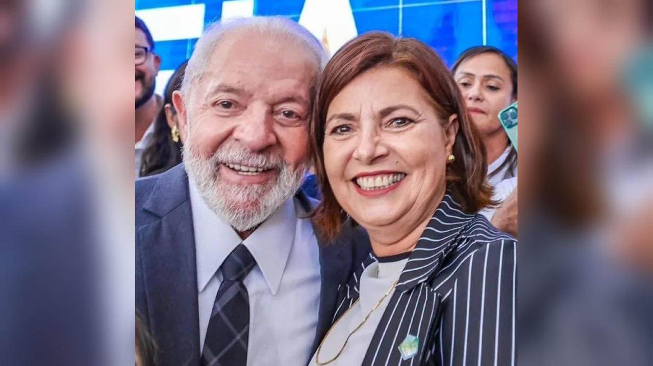 ADÉLIA CELEBRA INVESTIMENTOS DE R$ 4,6 BILHÕES DO TIME LULA E JERÔNIMO PARA O PORTO SUL EM ILHÉUS ADÉLIA CELEBRA INVESTIMENTOS DE R$ 4,6 BILHÕES DO TIME LULA E JERÔNIMO PARA O PORTO SUL EM ILHÉUS