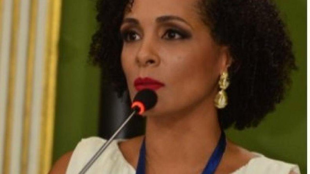 EX-PROMOTORA DE JUSTIÇA EM ITABUNA É UMA DAS 100 PESSOAS NEGRAS MAIS INFLUENTES DO MUNDO EX-PROMOTORA DE JUSTIÇA EM ITABUNA É UMA DAS 100 PESSOAS NEGRAS MAIS INFLUENTES DO MUNDO