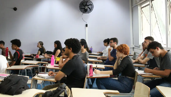 ESTÃO ABERTAS INSCRIÇÕES PARA O CONCURSO NACIONAL COM MAIS DE 3 MIL VAGAS E SALÁRIOS DE ATÉ R$ 17 MIL