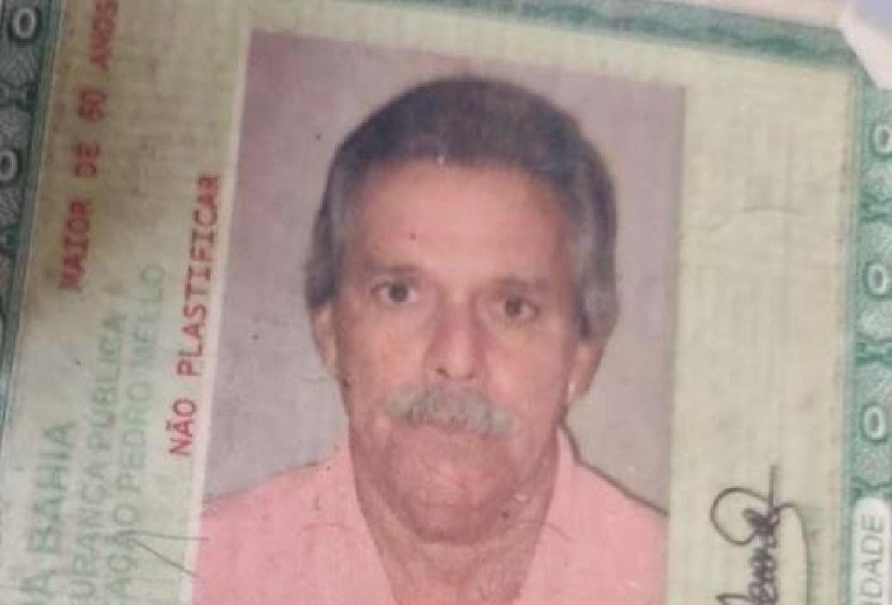 IDOSO PASSA MAL E MORRE DENTRO DE ÔNIBUS EM ILHÉUS IDOSO PASSA MAL E MORRE DENTRO DE ÔNIBUS EM ILHÉUS