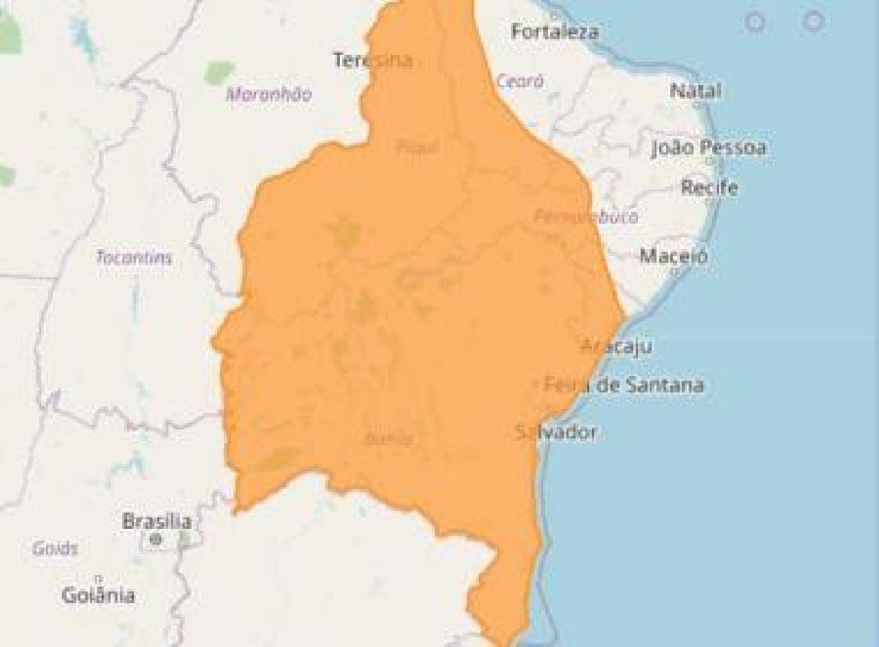 INMET EMITE 'ALERTA LARANJA' PARA CHUVAS NA BAHIA INMET EMITE 'ALERTA LARANJA' PARA CHUVAS NA BAHIA