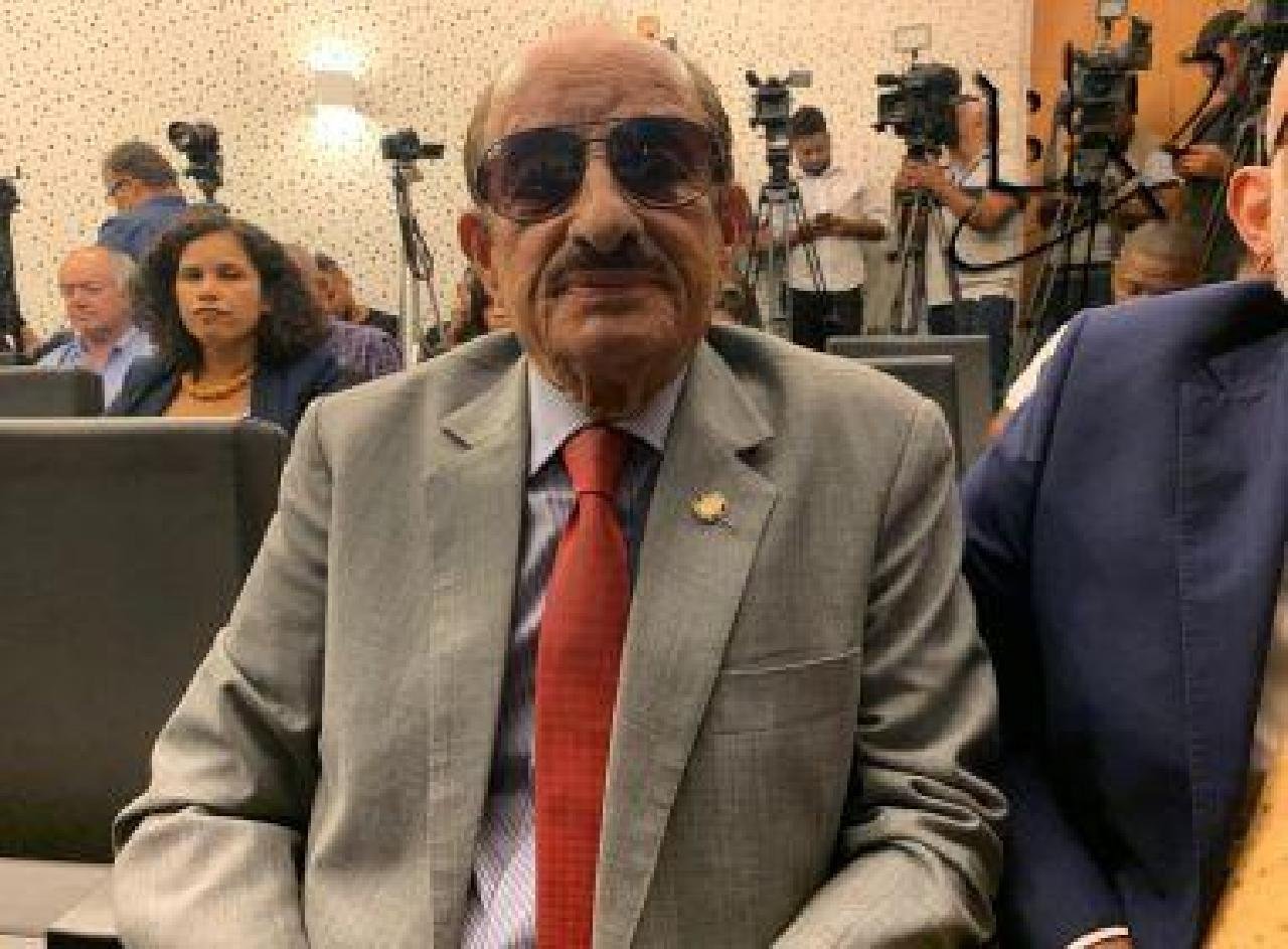 FERNANDO GOMES NÃO DISPUTARÁ REELEIÇÃO EM ITABUNA POR CONTA DO CORONAVÍRUS: 'TÔ FORA' FERNANDO GOMES NÃO DISPUTARÁ REELEIÇÃO EM ITABUNA POR CONTA DO CORONAVÍRUS: 'TÔ FORA'