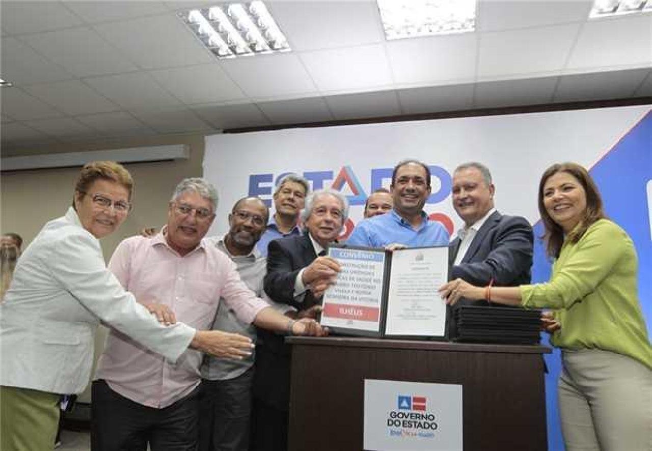 PREFEITO MÁRIO ALEXANDRE ASSINA CONVÊNIO DE R$ 2 MILHÕES COM ESTADO PARA ÁREA DA SAÚDE PREFEITO MÁRIO ALEXANDRE ASSINA CONVÊNIO DE R$ 2 MILHÕES COM ESTADO PARA ÁREA DA SAÚDE