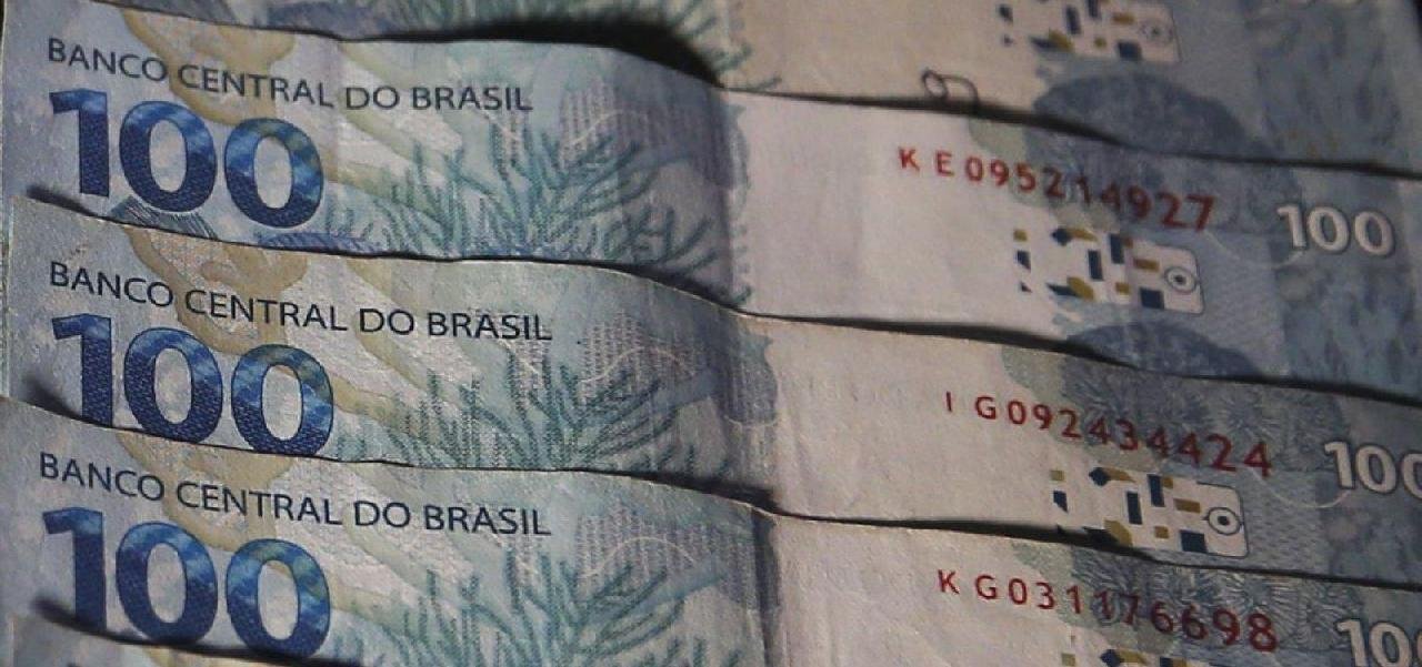 DESENROLA BRASIL: 10 MILHÕES DE PESSOAS JÁ TIVERAM "NOMES LIMPOS" COM O PROGRAMA DESENROLA BRASIL: 10 MILHÕES DE PESSOAS JÁ TIVERAM "NOMES LIMPOS" COM O PROGRAMA