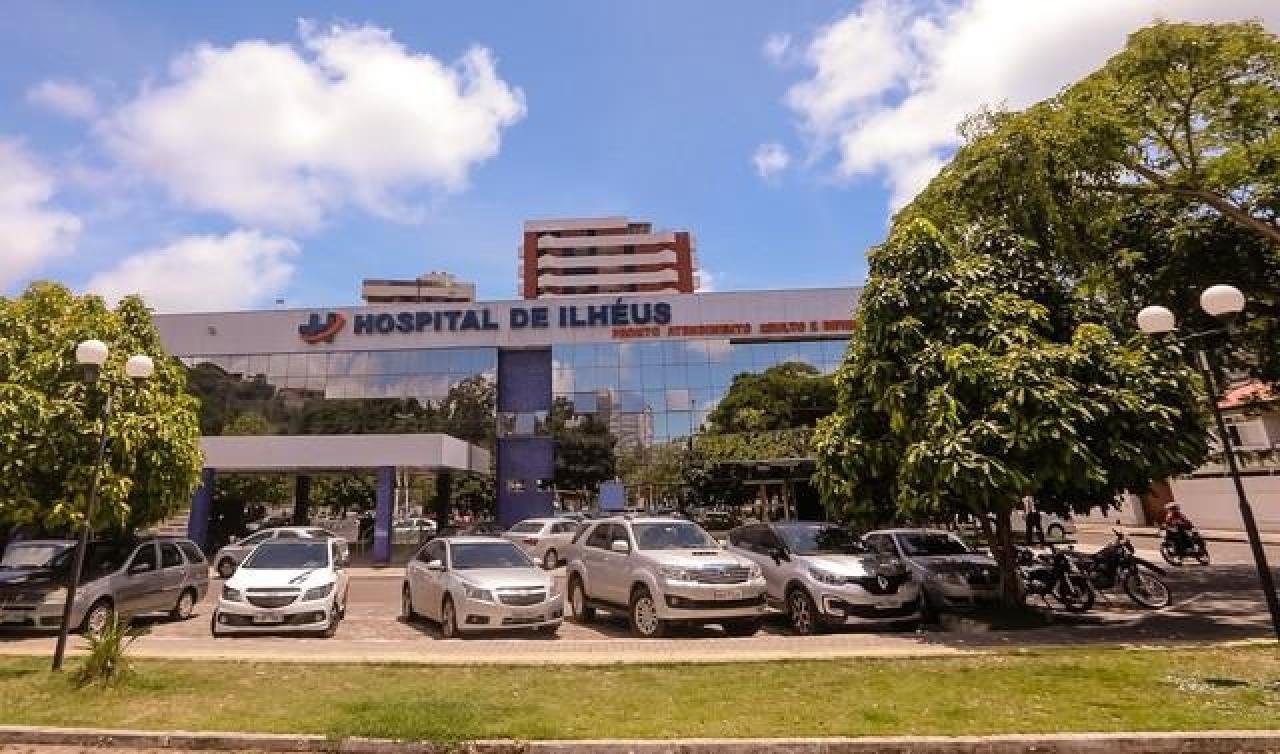 COVID-19: APÓS CINCO DIAS NA UTI, ENFERMEIRA DE 55 ANOS RECEBE ALTA EM ILHÉUS COVID-19: APÓS CINCO DIAS NA UTI, ENFERMEIRA DE 55 ANOS RECEBE ALTA EM ILHÉUS