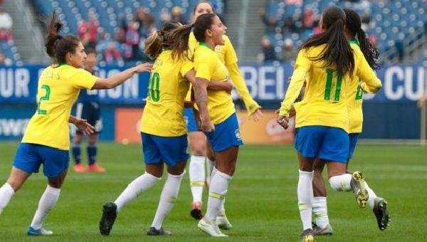 COM ATLETA BAIANA, SELEÇÃO FEMININA É CONVOCADA PARA MUNDIAL DA FRANÇA