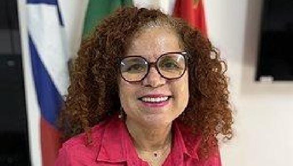 VEREADORA ENILDA MENDONÇA ALERTA SOBRE USO DE NÚMERO FALSO EM GOLPES VIA WHATSAPP