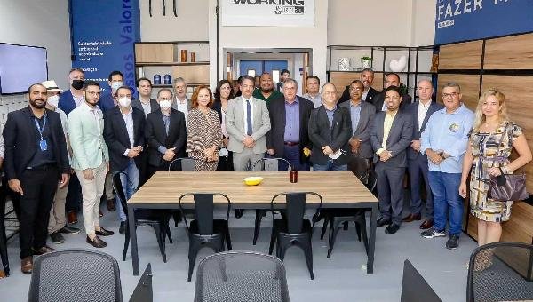 ILHÉUS RECEBE VISITA DO MINISTRO DE CIÊNCIA, TECNOLOGIA E INOVAÇÃO  