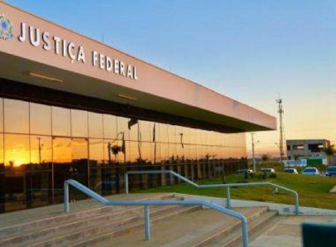 VITÓRIA DA CONQUISTA: JUIZ FEDERAL OBRIGA CRIAÇÃO DE 105 LEITOS DE UTI NA REGIÃO VITÓRIA DA CONQUISTA: JUIZ FEDERAL OBRIGA CRIAÇÃO DE 105 LEITOS DE UTI NA REGIÃO