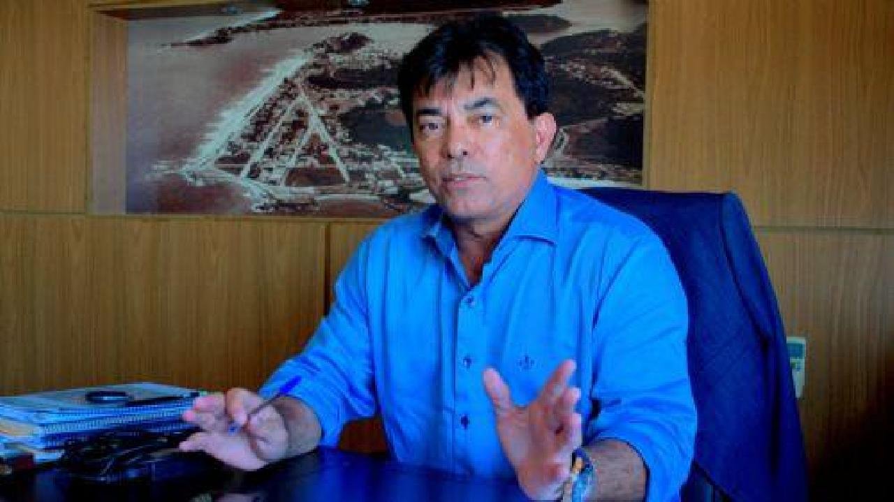 NILTON CRUZ DECLARA APOIO A MARÃO NILTON CRUZ DECLARA APOIO A MARÃO