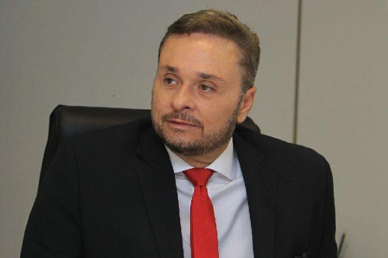 “ TIVEMOS UMA QUEDA NA ARRECADAÇÃO DE 35% E VAI CAIR AINDA MAIS”, AFIRMA SECRETÁRIO DA FAZENDA “ TIVEMOS UMA QUEDA NA ARRECADAÇÃO DE 35% E VAI CAIR AINDA MAIS”, AFIRMA SECRETÁRIO DA FAZENDA