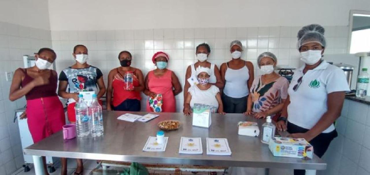 BAHIA PESCA PROMOVE CAPACITAÇÃO GRATUITA A MARISQUEIRAS DE ILHÉUS BAHIA PESCA PROMOVE CAPACITAÇÃO GRATUITA A MARISQUEIRAS DE ILHÉUS
