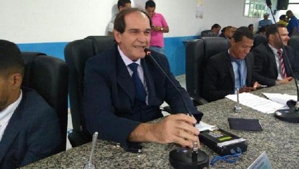 VEREADOR DE ILHÉUS É DENUNCIADO POR TENTATIVA DE OBSTRUÇÃO À JUSTIÇA