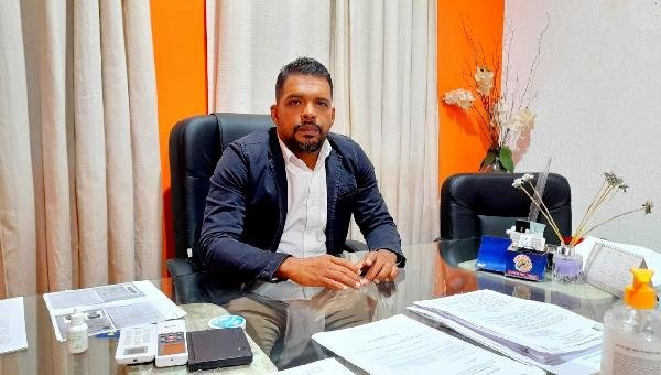 CÂMARA DE ILHÉUS DEVOLVE PROJETOS DE LEI DO EXECUTIVO PARA EFETUAR CORREÇÕES