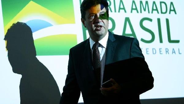 MINISTRO CONFIRMA PRIMEIRO CASO SUSPEITO DE CORONAVÍRUS NO BRASIL