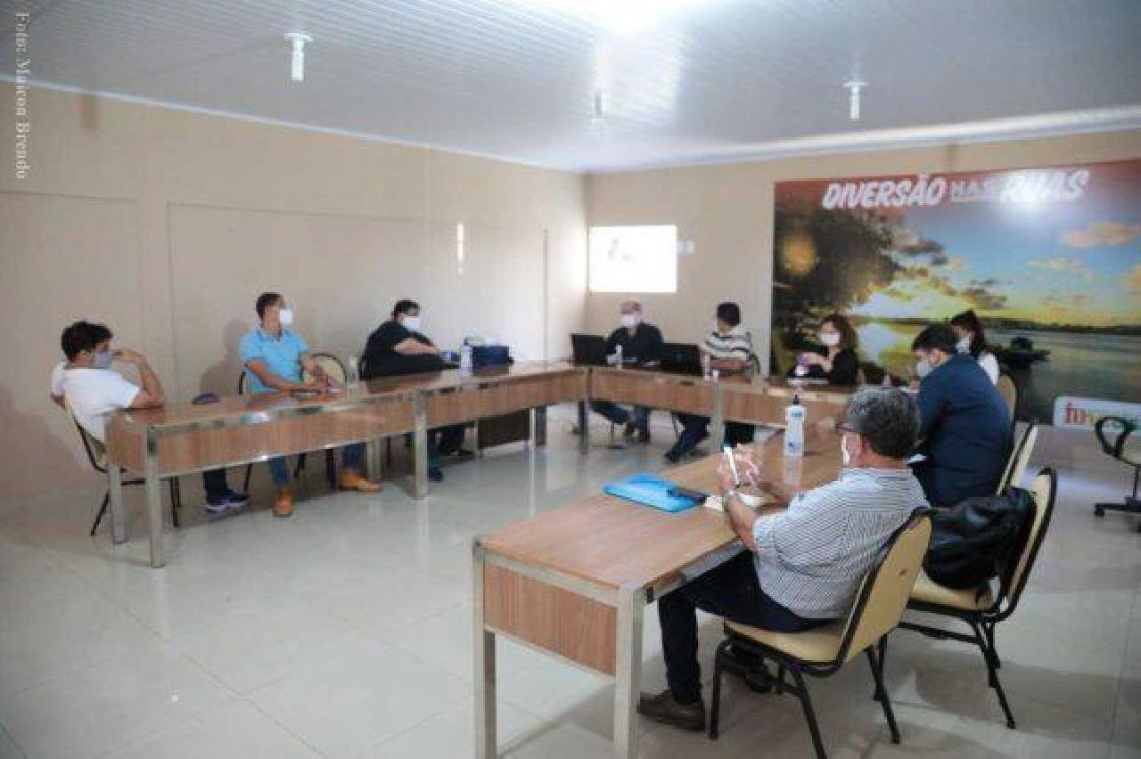 REUNIÃO COM MP DISCUTE AÇÕES PARA CONTER AVANÇO DA MARÉ NO LITORAL NORTE DE ILHÉUS REUNIÃO COM MP DISCUTE AÇÕES PARA CONTER AVANÇO DA MARÉ NO LITORAL NORTE DE ILHÉUS