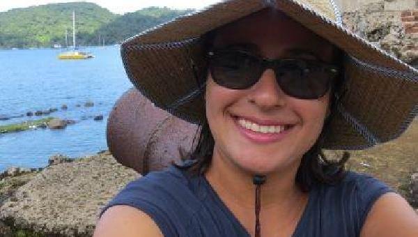 VELEJADORA GUTA FAVARATO É AGREDIDA POR 'PIRATAS' EM CAMAMU