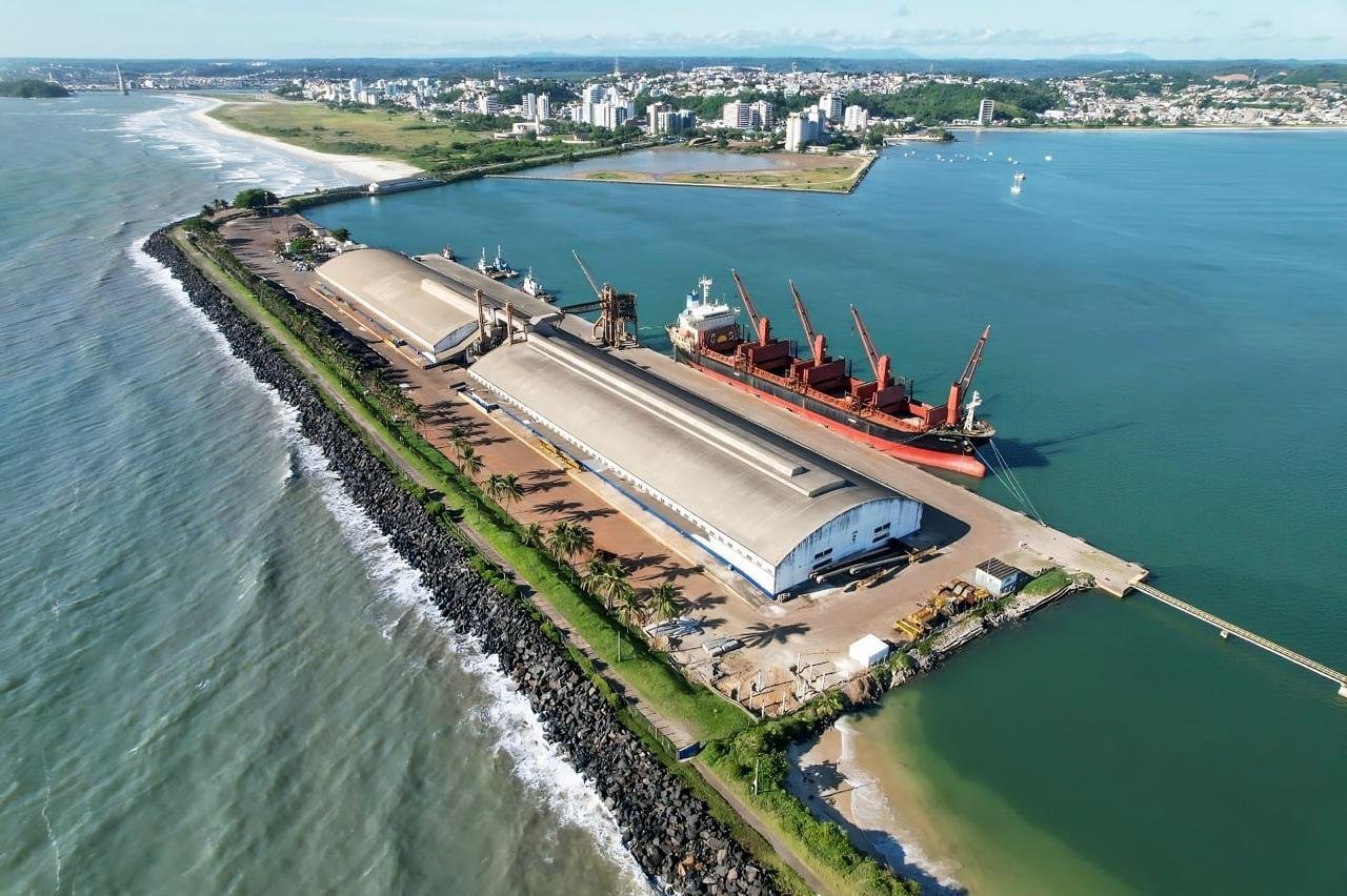 LICITAÇÃO PARA DRAGAGEM NO PORTO DE ILHÉUS É PUBLICADO NO DIÁRIO OFICIAL DA UNIÃO LICITAÇÃO PARA DRAGAGEM NO PORTO DE ILHÉUS É PUBLICADO NO DIÁRIO OFICIAL DA UNIÃO