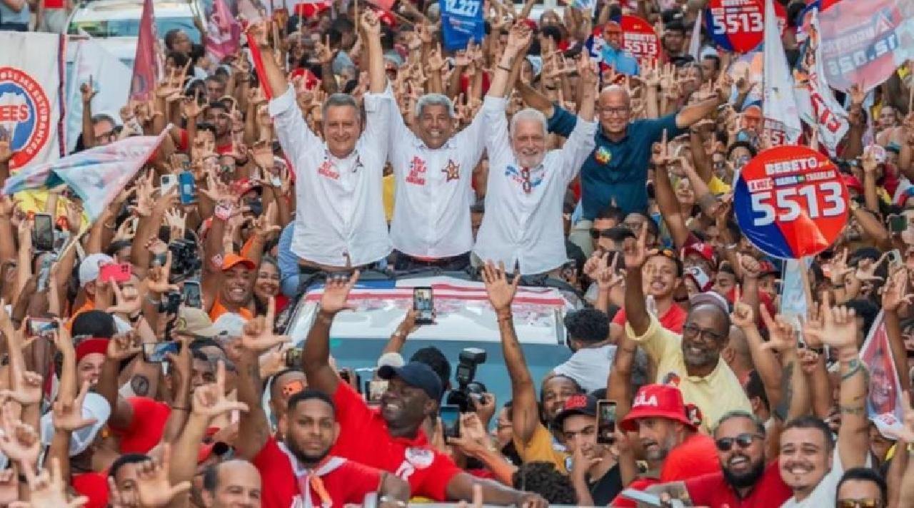 JERÔNIMO COMANDA CAMINHADA EM REDUTO DA OPOSIÇÃO E CRAVA VITÓRIA NO PRIMEIRO TURNO: "NA BAHIA E NO BRASIL"