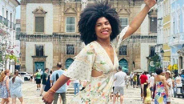 KARIELLE SOUZA REPRESENTA IBIRAPITANGA NA SELETIVA DA 50ª EDIÇÃO DO BELEZA NEGRA DO ILÊ AIYÊ