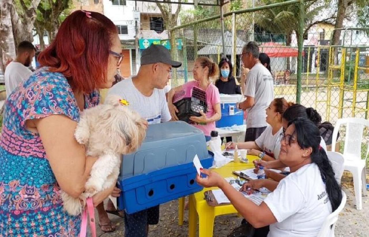 INICIADA CAMPANHA DE VACINAÇÃO ANTIRRÁBICA EM ITABUNA INICIADA CAMPANHA DE VACINAÇÃO ANTIRRÁBICA EM ITABUNA