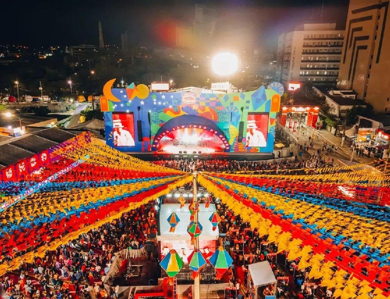 "VAI TER SÃO JOÃO EM ILHÉUS!” AFIRMOU O PREFEITO VALDERICO NA ABERTURA DOS TRABALHOS LEGISLATIVOS "VAI TER SÃO JOÃO EM ILHÉUS!” AFIRMOU O PREFEITO VALDERICO NA ABERTURA DOS TRABALHOS LEGISLATIVOS