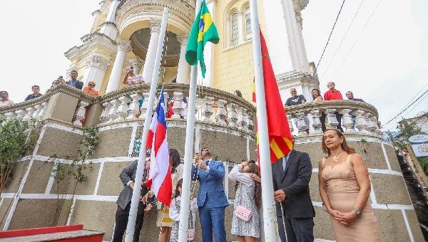 ILHÉUS CELEBRA 491 ANOS COM ATO CÍVICO E MISSA SOLENE NA CATEDRAL DE SÃO SEBASTIÃO