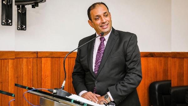 TCM JULGA IMPROCEDENTE DENÚNCIA CONTRA O EX-PREFEITO DE ILHÉUS MÁRIO ALEXANDRE