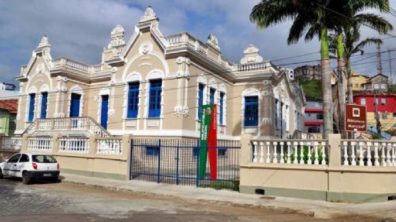 PREFEITURA DE ILHÉUS ASSUME A PARTIR DE HOJE MANUTENÇÃO DO GENERAL OSÓRIO, GARANTE SECRETÁRIO PREFEITURA DE ILHÉUS ASSUME A PARTIR DE HOJE MANUTENÇÃO DO GENERAL OSÓRIO, GARANTE SECRETÁRIO