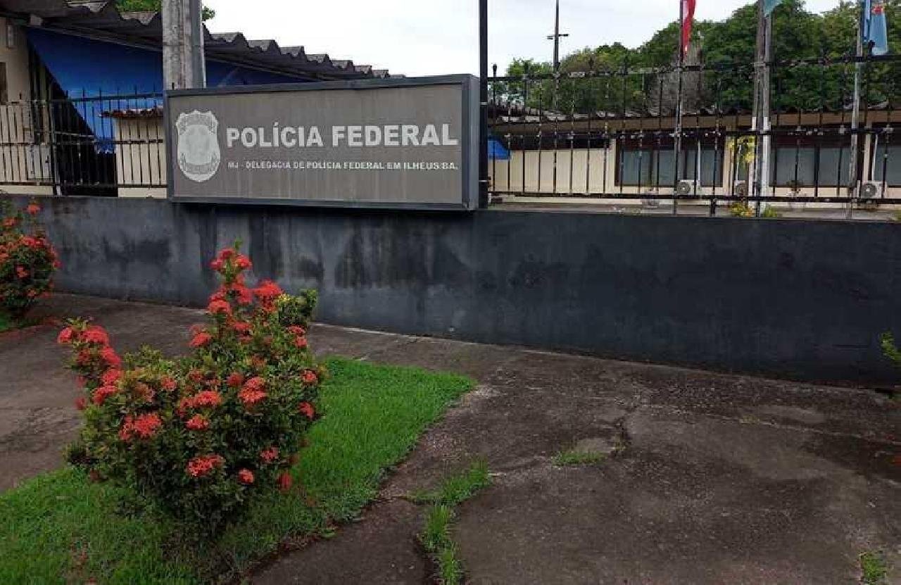 PF E MINISTÉRIO PÚBLICO EM ILHÉUS DIVULGAM CANAIS PARA DENÚNCIAS DE CRIME ELEITORAL PF E MINISTÉRIO PÚBLICO EM ILHÉUS DIVULGAM CANAIS PARA DENÚNCIAS DE CRIME ELEITORAL