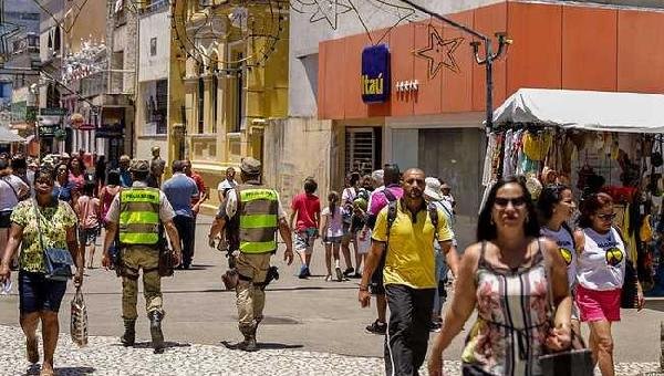 COMÉRCIO DE ILHÉUS ABRE EM HORÁRIO ESPECIAL PARA O DIA DOS PAIS; CONFIRA