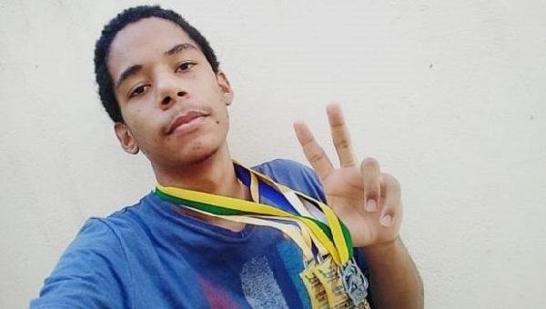 ESTUDANTE DO INTERIOR DA BAHIA SOMA 26 PREMIAÇÕES EM OLIMPÍADAS DO CONHECIMENTO