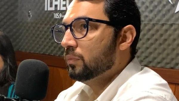 “VOU FAZER UM APELO A TODOS OS DEPUTADOS FEDERAIS QUE FORAM VOTADOS NO MUNICÍPIO”, DIZ GABRIEL ANDRADE AO PEDIR EMENDAS PARA O ASFALTAMENTO DE ILHÉUS; “ELES TÊM QUE TER ESSA OBRIGAÇÃO COM O MUNICÍPIO”