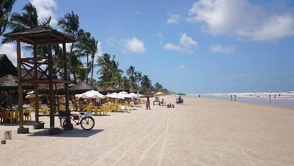 CVR COSTA DO CACAU ORIENTA SOBRE PRÁTICAS SUSTENTÁVEIS NO LITORAL DURANTE O VERÃO