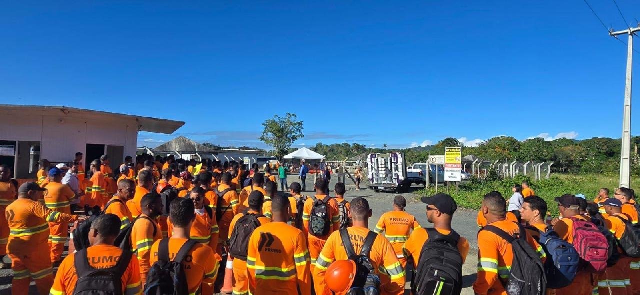 SINTEPAV-BA REPUDIA DEMISSÕES EM MASSA NA FIOL 1 SINTEPAV-BA REPUDIA DEMISSÕES EM MASSA NA FIOL 1