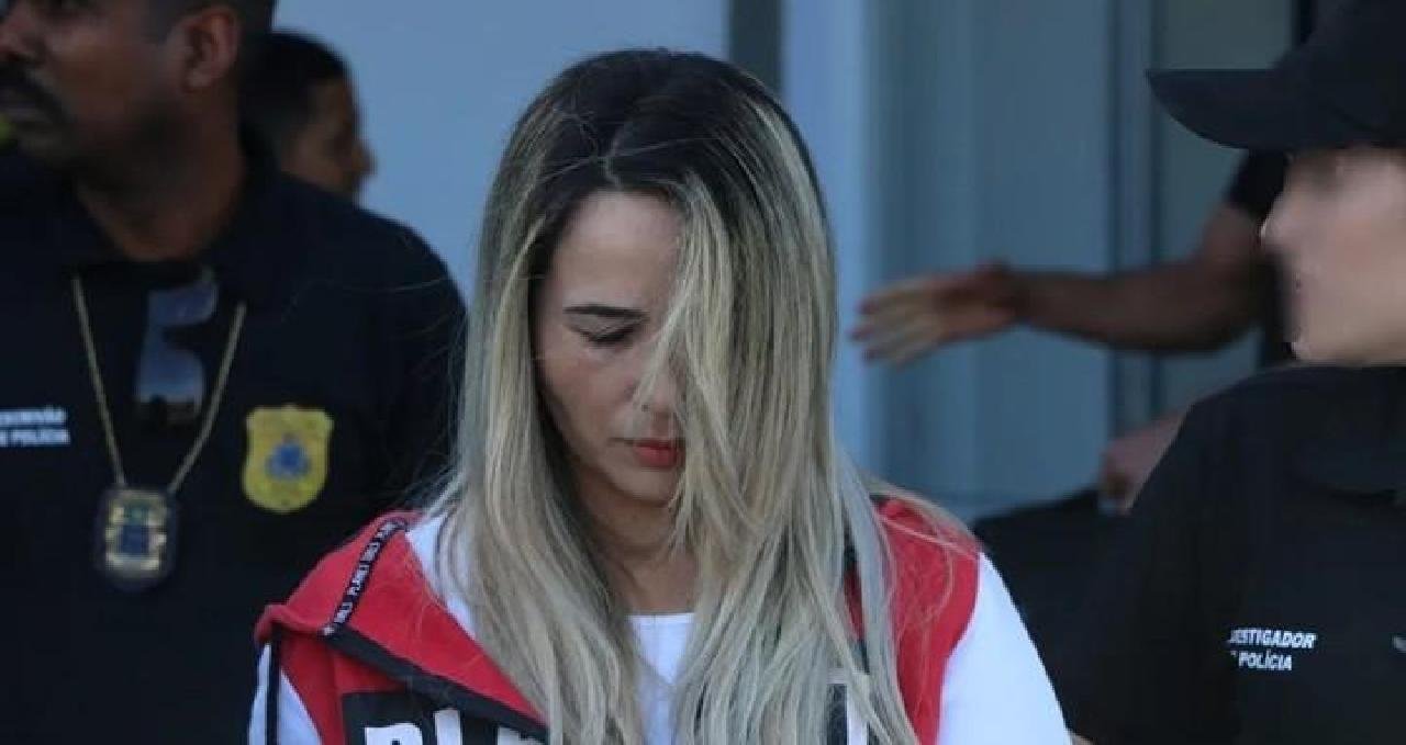 JUSTIÇA DECRETA PRISÃO PREVENTIVA DE SUSPEITA DE SER A MAIOR CRIMINOSA DA BAHIA JUSTIÇA DECRETA PRISÃO PREVENTIVA DE SUSPEITA DE SER A MAIOR CRIMINOSA DA BAHIA