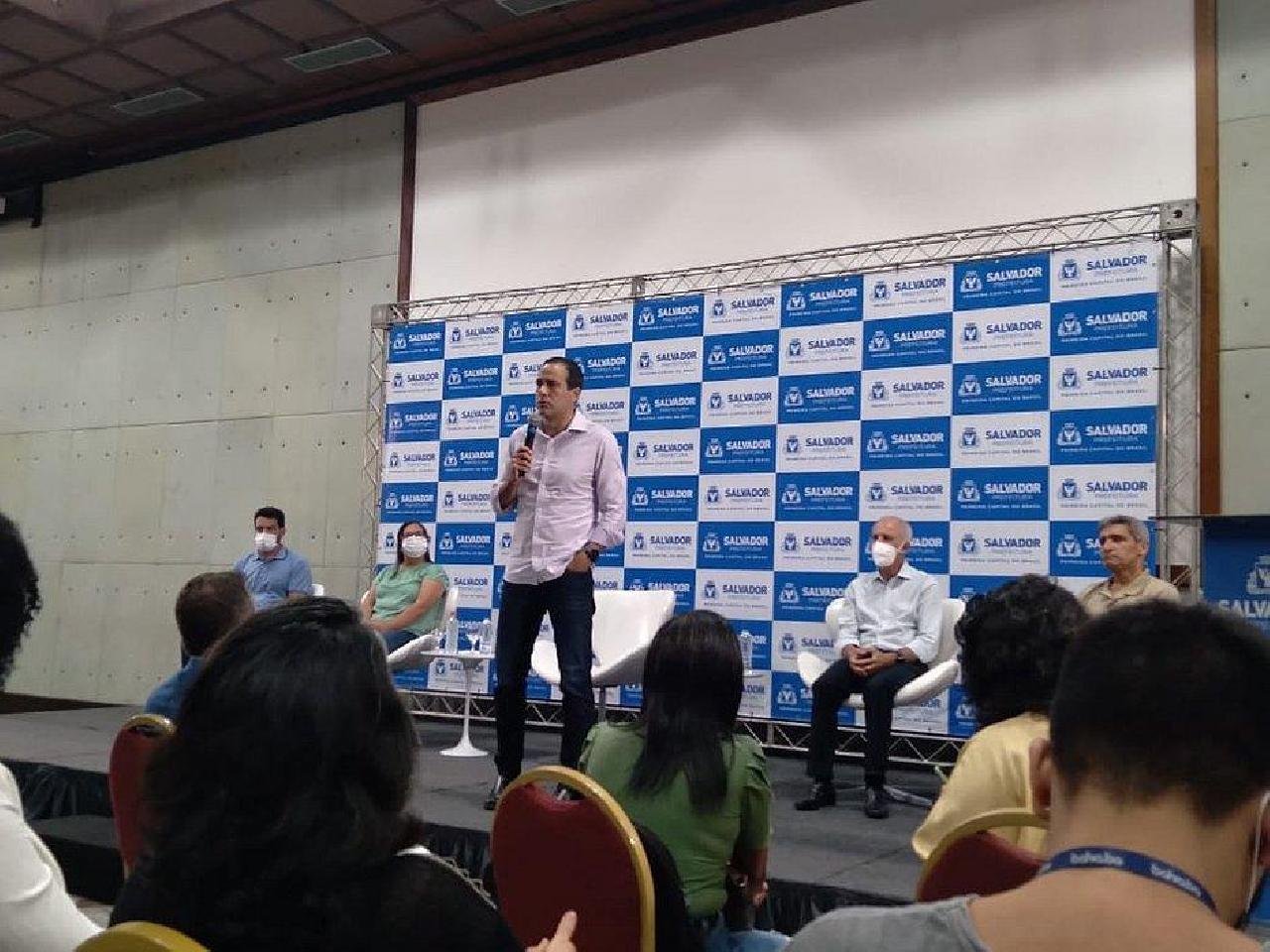 PREFEITO DE SALVADOR APELA POR SUBSÍDIO DO TRANSPORTE PÚBLICO: "ESTAMOS PRÓXIMOS DE UM COLAPSO" PREFEITO DE SALVADOR APELA POR SUBSÍDIO DO TRANSPORTE PÚBLICO: "ESTAMOS PRÓXIMOS DE UM COLAPSO"