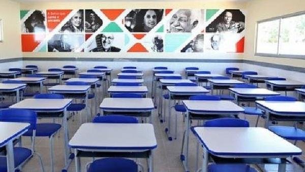 GOVERNO CONFIRMA RETORNO DE AULAS COM RODÍZIO E PRESENÇA DE 50% DOS ESTUDANTES 
