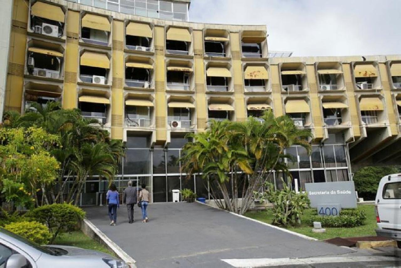PF CUMPRE SEIS MANDADOS DE PRISÃO NA SESAB POR DESVIO DE VERBA DE HOSPITAL PF CUMPRE SEIS MANDADOS DE PRISÃO NA SESAB POR DESVIO DE VERBA DE HOSPITAL
