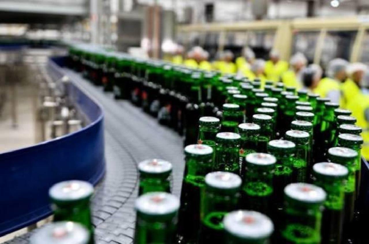 HEINEKEN ANUNCIA INVESTIMENTO DE R$ 215 MILHÕES EM ALAGOINHAS HEINEKEN ANUNCIA INVESTIMENTO DE R$ 215 MILHÕES EM ALAGOINHAS