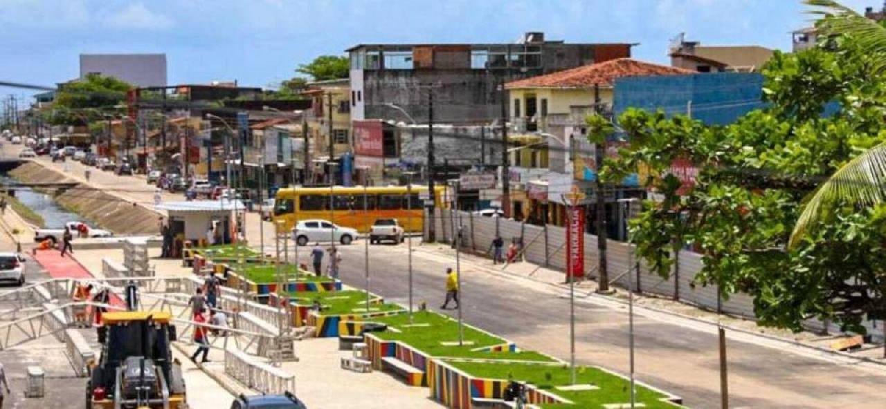 RUA LINDOLFO COLLOR, NO MALHADO, ESTÁ INTERDITADA PARA MANUTENÇÃO E RECUPERAÇÃO DA VIA RUA LINDOLFO COLLOR, NO MALHADO, ESTÁ INTERDITADA PARA MANUTENÇÃO E RECUPERAÇÃO DA VIA