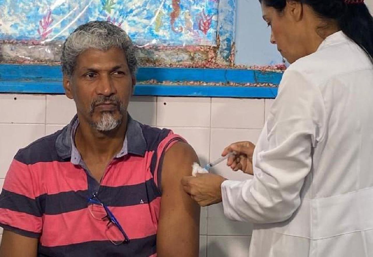 ILHÉUS AMPLIA VACINAÇÃO CONTRA A GRIPE PARA POPULAÇÃO ACIMA DE SEIS MESES