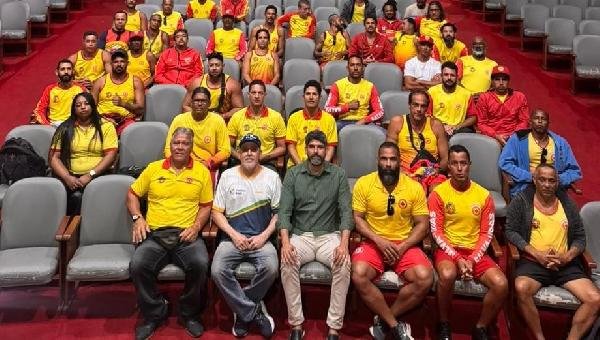 ILHÉUS REALIZA TREINAMENTO DE SEGURANÇA PARA SALVA-VIDAS E AGENTES ANTES DO CAMPEONATO BRASILEIRO DE TRIATHLON