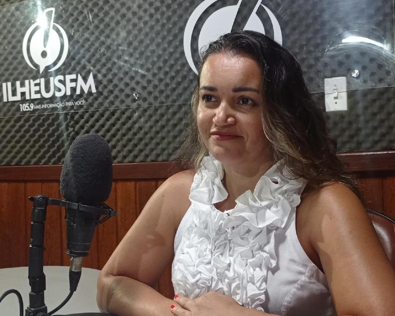 "O CONTEXTO ATUAL NÃO TEM FAVORECIDO A SAÚDE MENTAL", AFIRMA DRA. PRICILA MARTINS "O CONTEXTO ATUAL NÃO TEM FAVORECIDO A SAÚDE MENTAL", AFIRMA DRA. PRICILA MARTINS