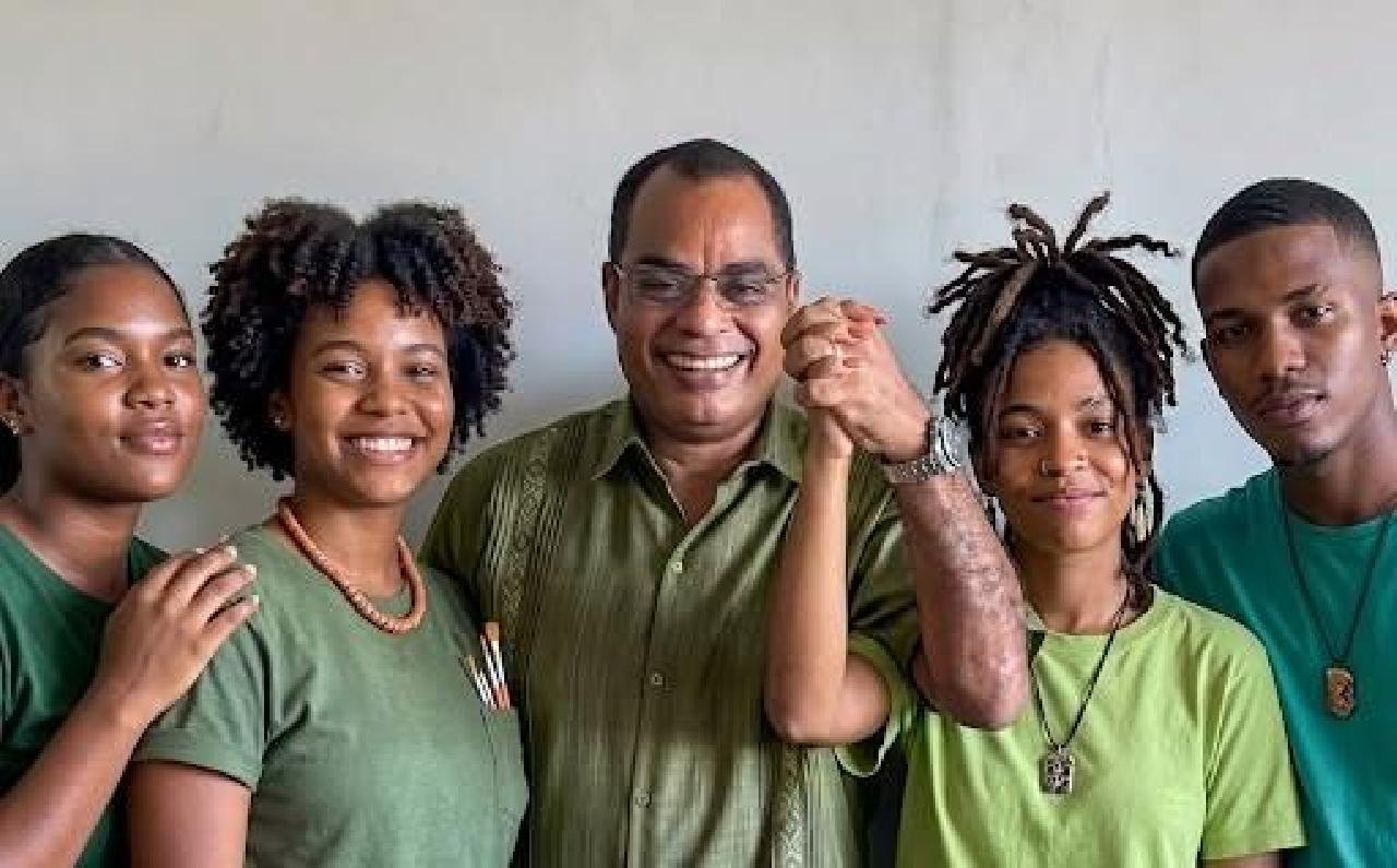 CONTAGEM REGRESSIVA PARA AS ELEIÇÕES. A JUVENTUDE É O AGORA